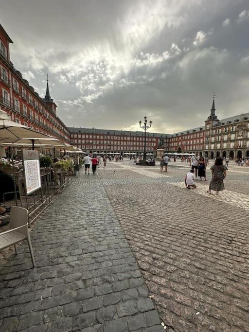 Апартаменти Economico Piso En Madrid Centro Екстер'єр фото