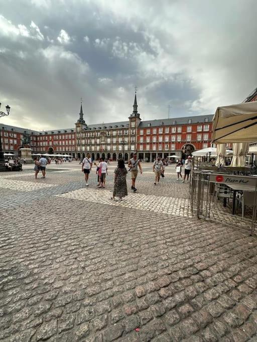 Апартаменти Economico Piso En Madrid Centro Екстер'єр фото
