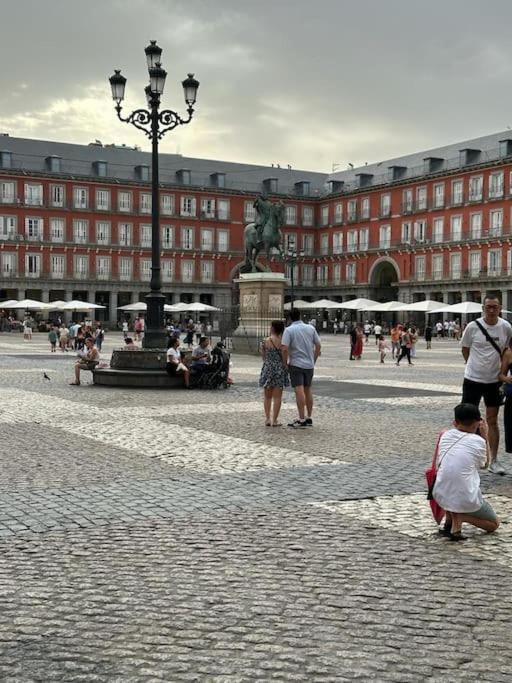 Апартаменти Economico Piso En Madrid Centro Екстер'єр фото